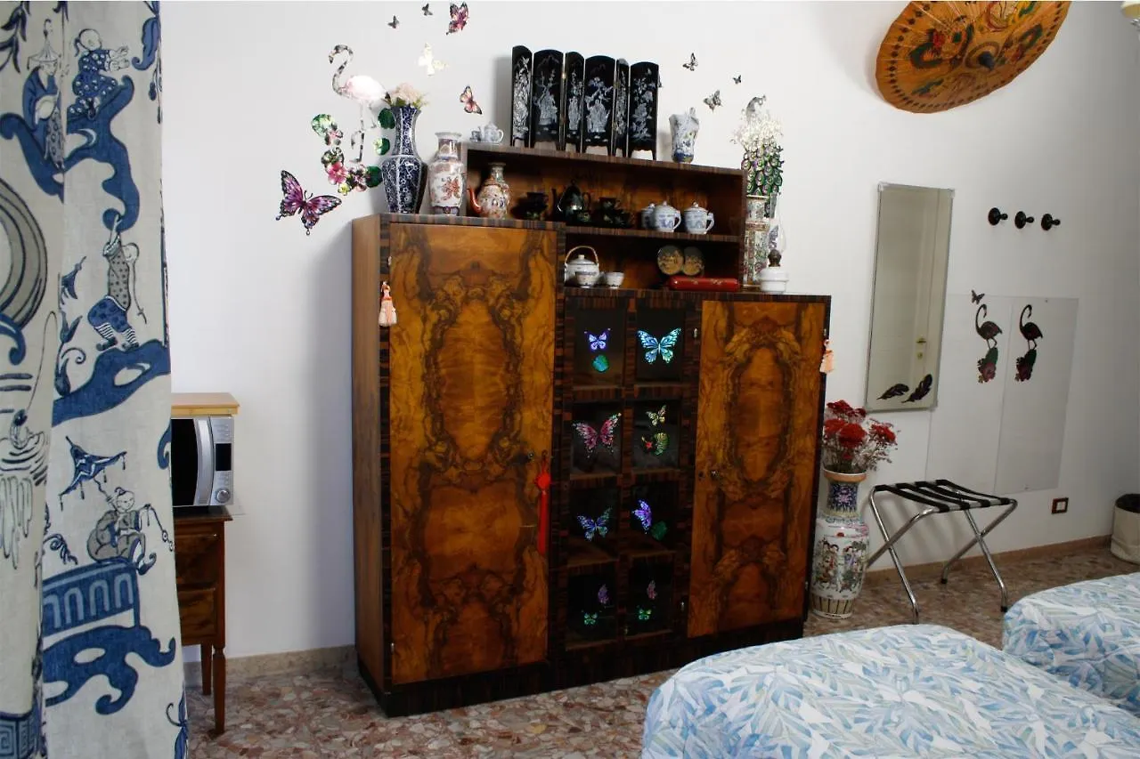 Casa Vittoria Bridge Bed and Breakfast Verona Italien